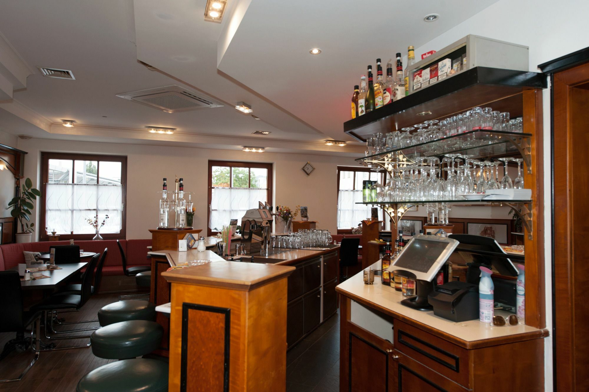 Hotel Konig 3*