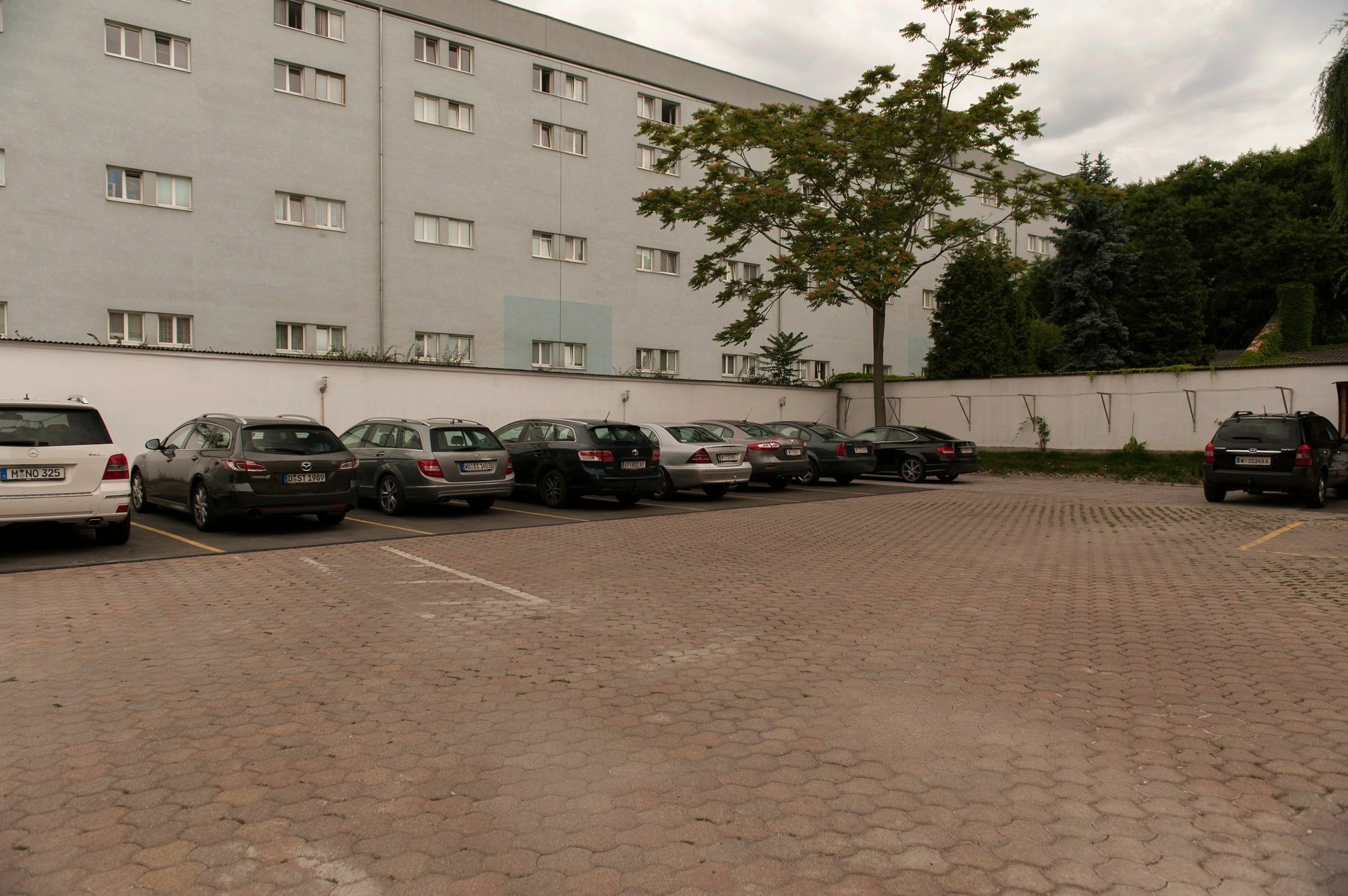 Hotel Konig 3*